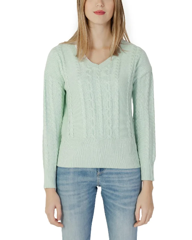 Guess  Women's Cable Knit Sweater - Green Stretchable sweaters