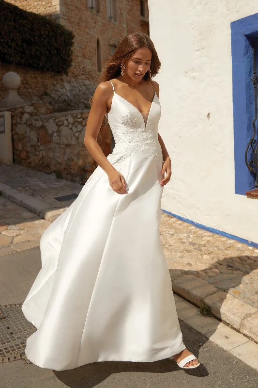 44324 Simple Satin Gown