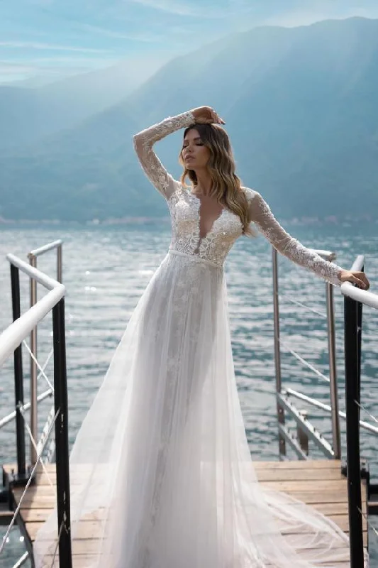 Boho A-line V-neck Wedding Dress Lace Backless With Long Sleeves Lace Train Dress