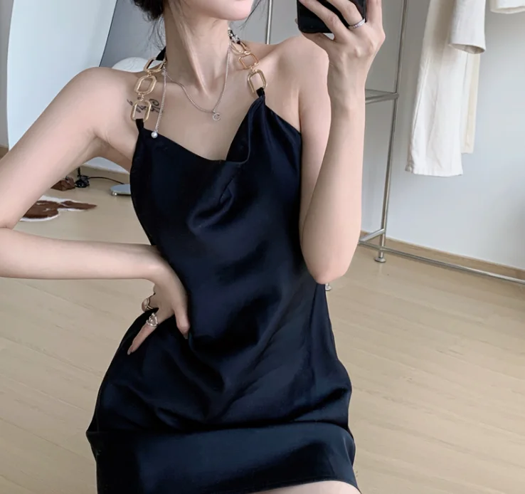 Chain Halterneck Backless Fashion Dress Bodycon unclassified dresses