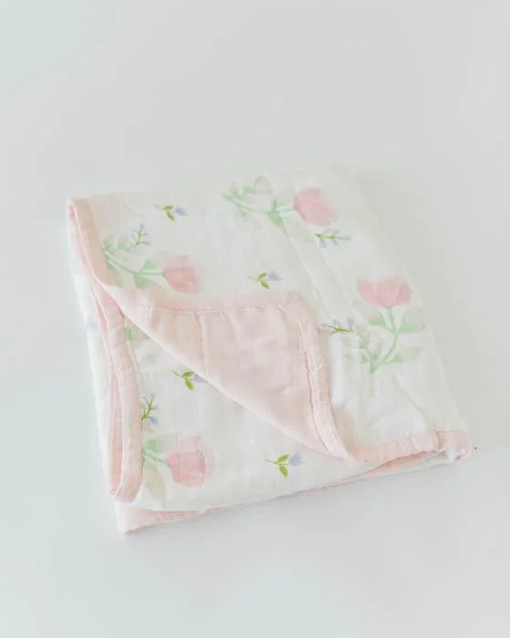 Deluxe Muslin Quilt- Pink Peony Club unclassified dresses