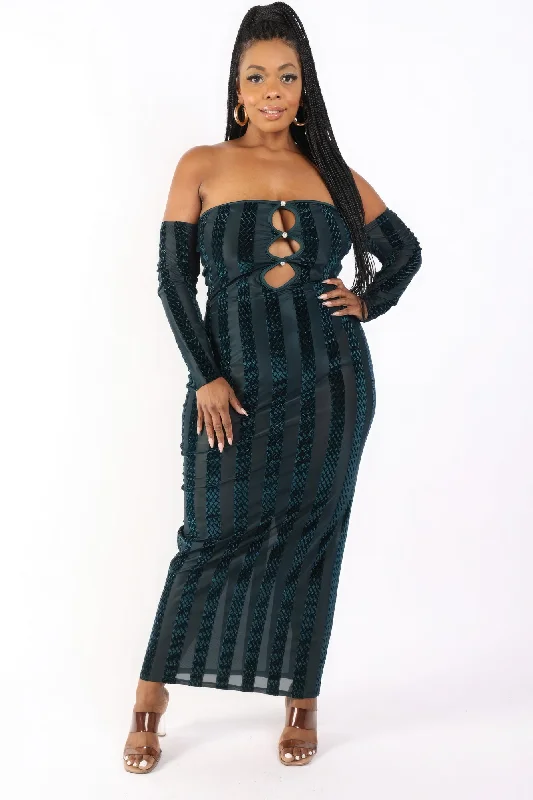 “You See Me” Off Shoulder Dress Embroidered unclassified dresses