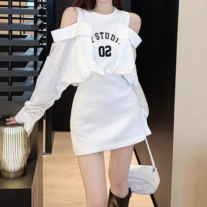 Off-The-Shoulder Paneled Fake Two-Piece Slim Dress Ruffled unclassified dresses