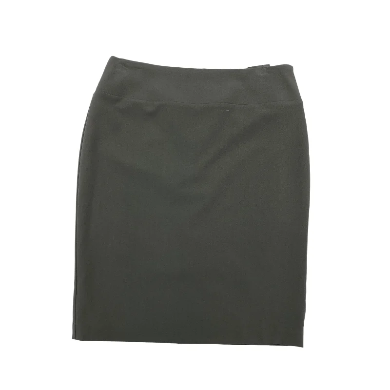 GREEN SKIRT MINI & SHORT by ALFANI Size:6 Simple Mini Skirt