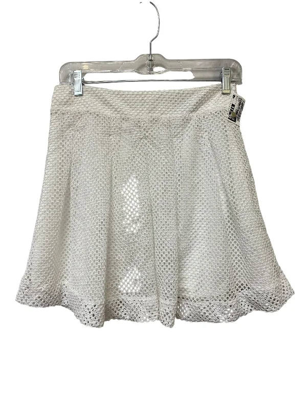 Skirt Mini & Short By Banana Republic In White, Size: 0 Sexy Mini Skirt