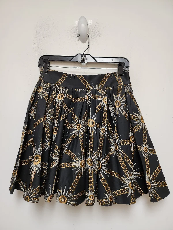 Skirt Mini & Short By Cma In Black & Gold, Size: 6 Casual Mini Skirt