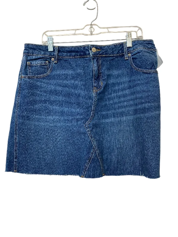 Skirt Mini & Short By Old Navy In Bronze, Size: 14 Classic Denim Mini