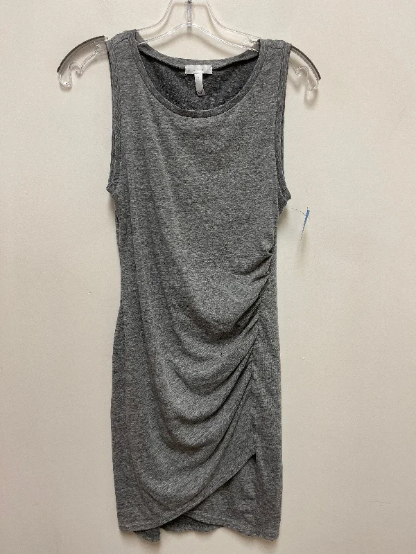 Dress Casual Midi By Leith In Grey, Size: M Midi Skirt with Pockets